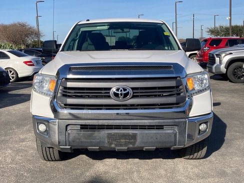Used 2015 Toyota Tundra SR5 image 2