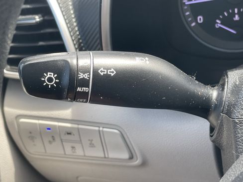 Used 2020 Hyundai Tucson Value AWD/4WD image 17