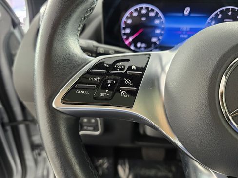 Certified 2025 Mercedes-Benz GLA 250 image 19