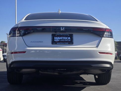 Used 2024 Honda Accord EX image 4
