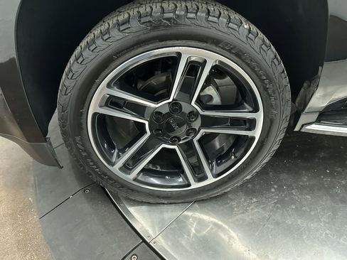 Used 2018 GMC Yukon Denali w/ Open Road Package image 35