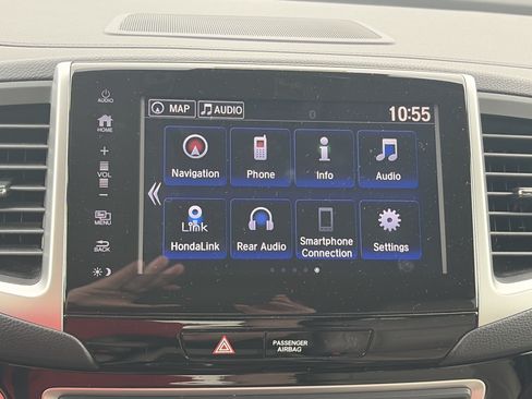 Used 2017 Honda Pilot Elite image 33