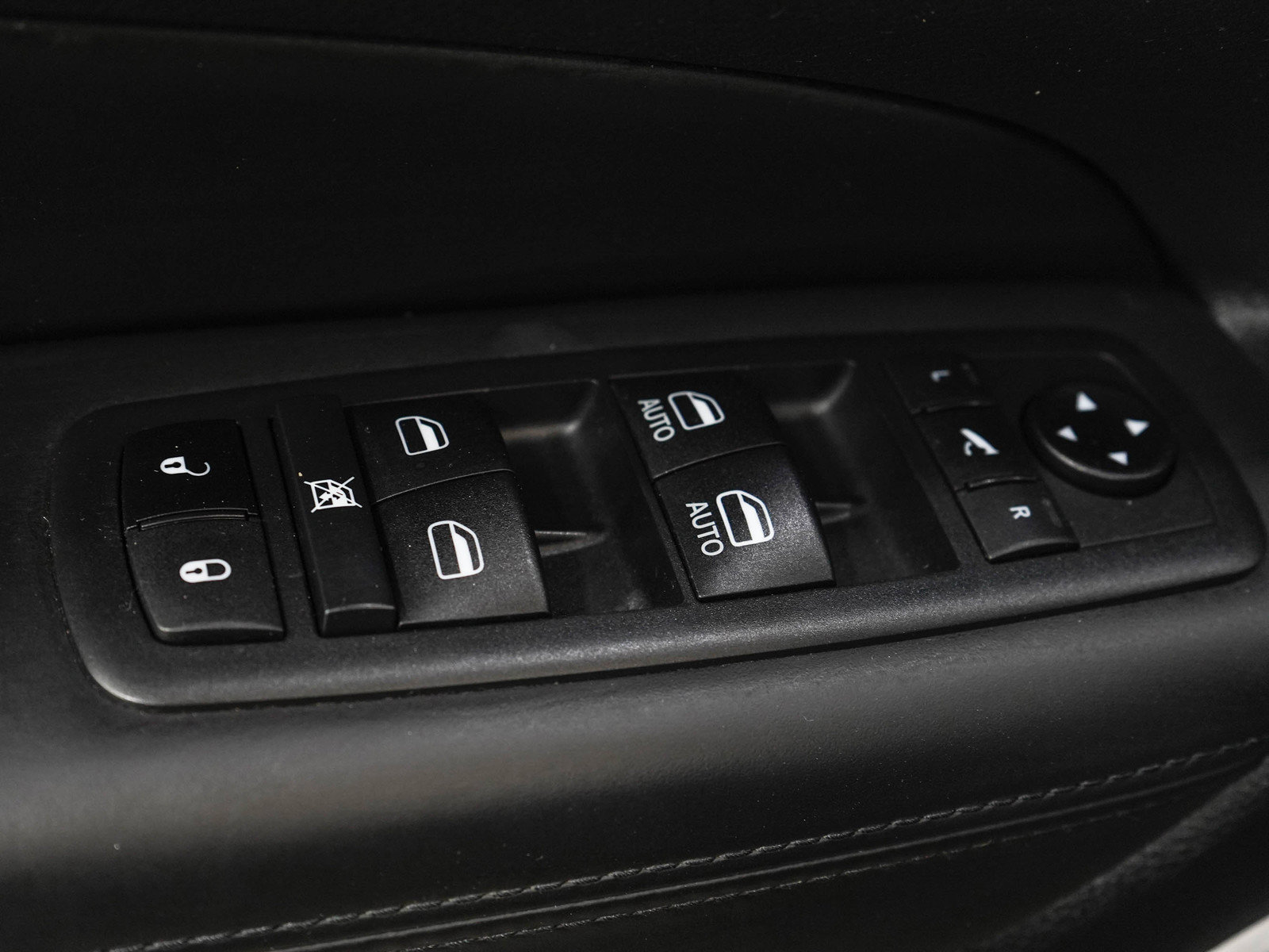 Used 2021 Jeep Grand Cherokee High Altitude AWD/4WD image 20