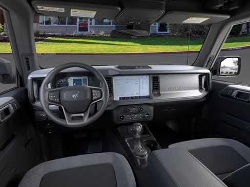 New 2025 Ford Bronco 4-Door AWD/4WD image 9
