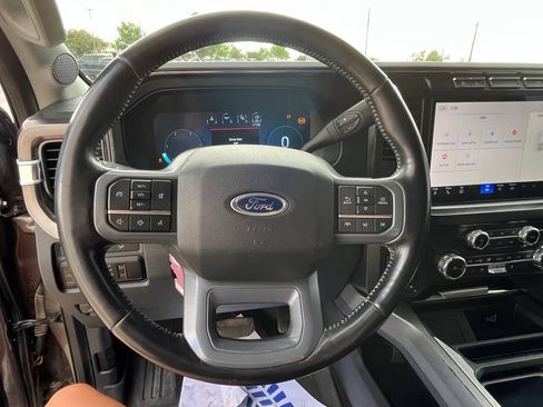 Used 2023 Ford F350 Lariat AWD/4WD image 12