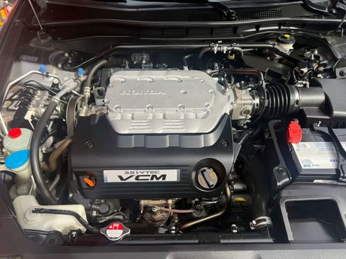 Used 2011 Honda Accord EX-L image 14