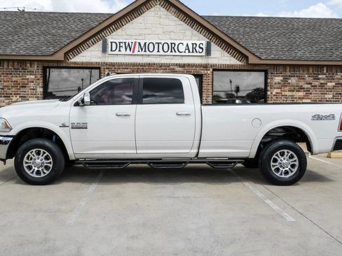 Used 2018 RAM 2500 Laramie AWD/4WD image 7