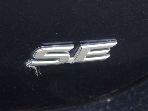 Used 2021 Toyota Camry SE image 13