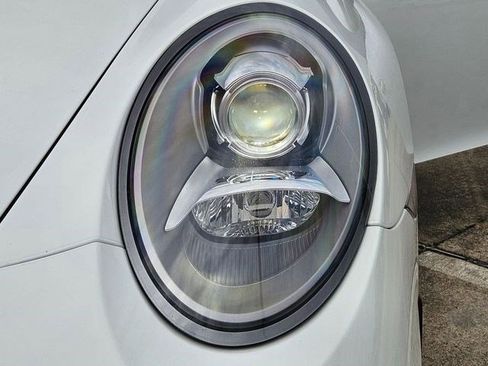 Used 2014 Porsche 911 GT3 RWD image 10