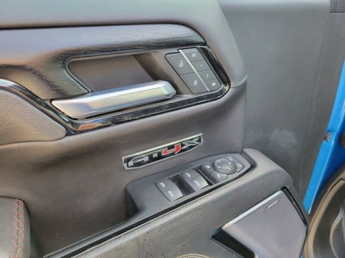 Used 2022 GMC Sierra 1500 AT4X image 15