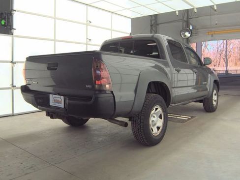 Used 2012 Toyota Tacoma 4x4 Double Cab w/ Convenience Pkg image 6