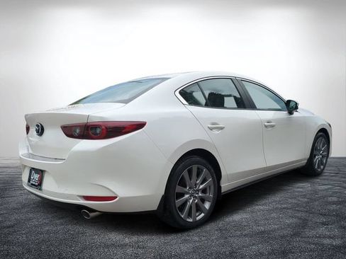 New 2026 MAZDA MAZDA3 2.5 S Sedan w/ Preferred Pkg FWD image 36
