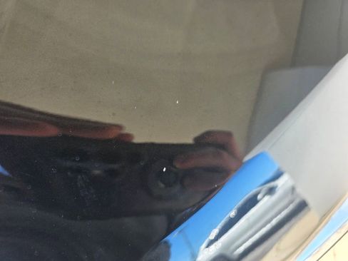 Used 2020 BMW 740i w/ Premium Package image 32