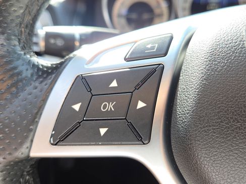 Used 2016 Mercedes-Benz E 550 Cabriolet image 18