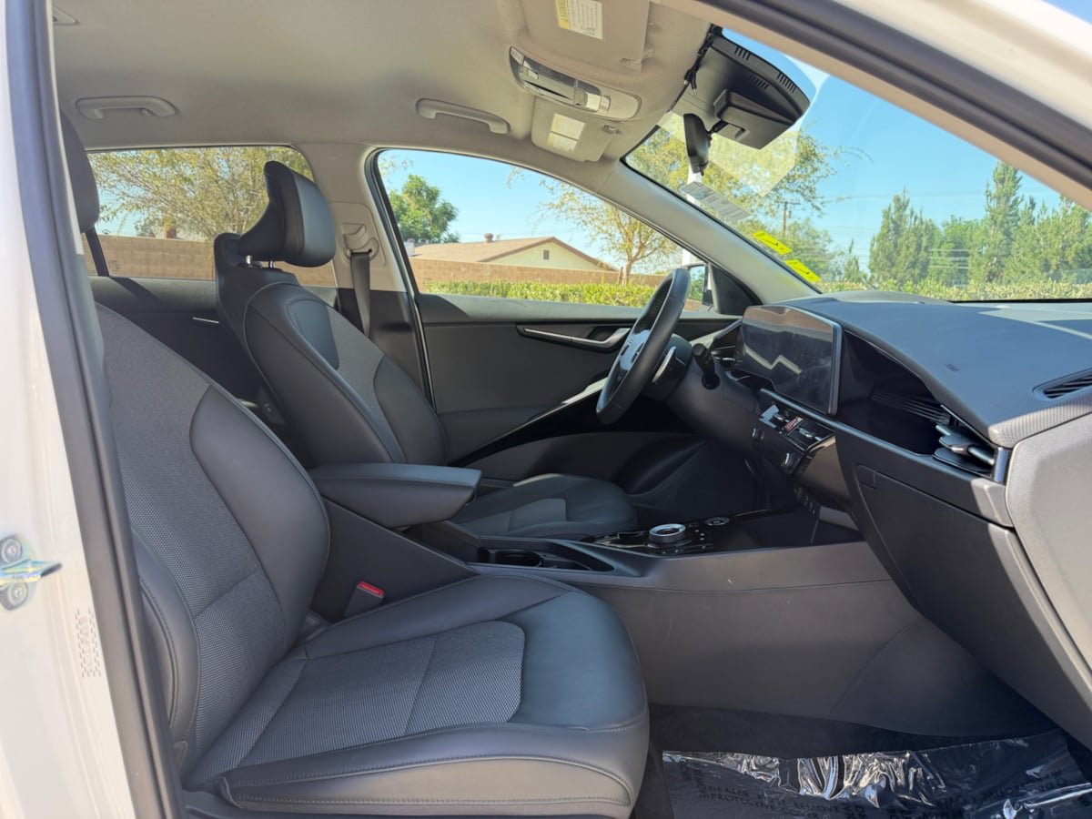 Used 2023 Kia Niro Wind FWD image 21