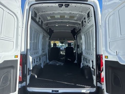 New 2026 Ford Transit 250 148 High Roof AWD image 9