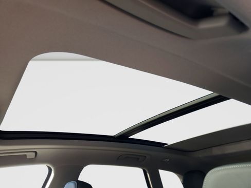 Used 2025 Audi Q5 Premium Plus w/ Premium Plus image 31