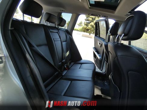 Used 2012 Mercedes-Benz GLK 350 2WD image 34