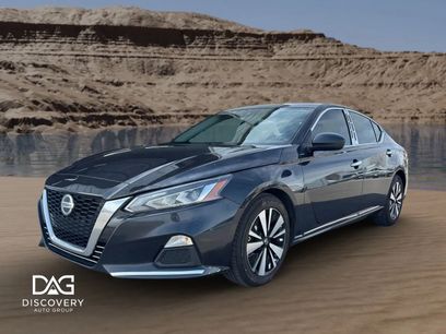Used 2022 Nissan Altima 2.5 SV