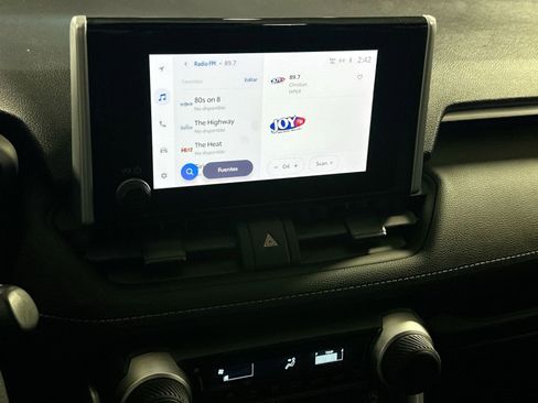 Used 2023 Toyota RAV4 LE image 22