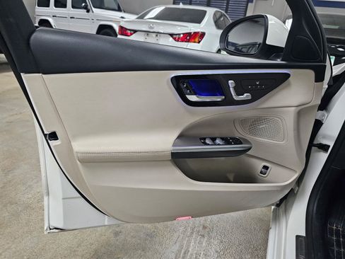 Certified 2023 Mercedes-Benz C 300 4MATIC Sedan image 15