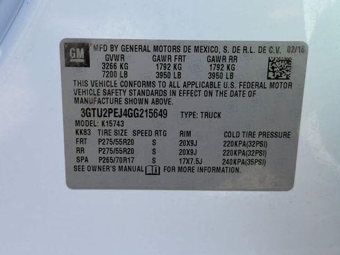 Used 2016 GMC Sierra 1500 Denali w/ Enhanced Driver Alert Package AWD/4WD image 27