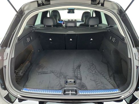 Certified 2025 Mercedes-Benz GLC 300 image 27