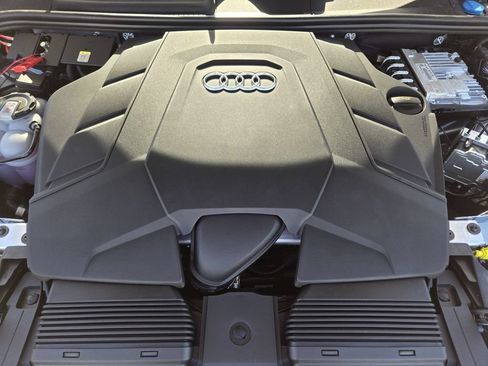 Certified 2026 Audi Q7 3.0T Premium Plus AWD/4WD image 37