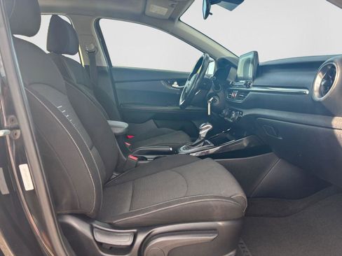 Used 2019 Kia Forte S w/ S Premium Package FWD image 15