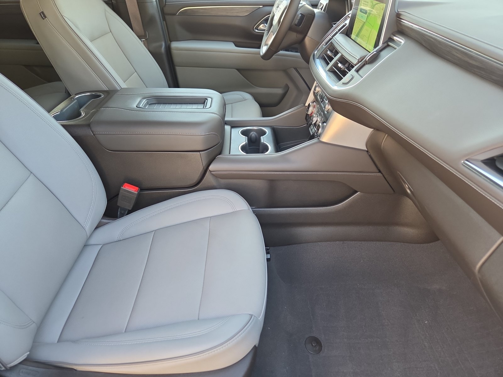 Used 2023 GMC Yukon SLT w/ SLT Premium Package RWD image 19