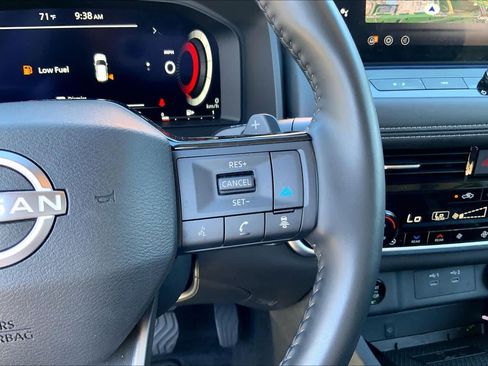 Used 2025 Nissan Rogue SL w/ SL Premium Package AWD/4WD image 23
