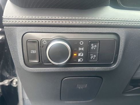 Used 2024 Ford Mustang Premium image 31