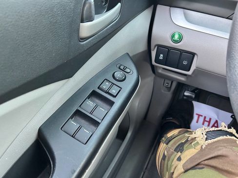 Used 2014 Honda CR-V LX image 19