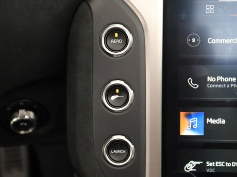 Used 2024 McLaren 750S Spider RWD image 24