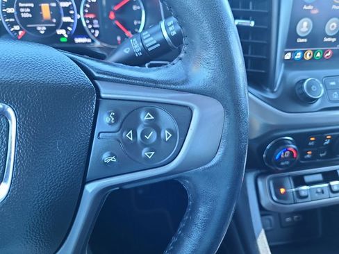 Used 2021 GMC Acadia AT4 w/ Technology Package image 23