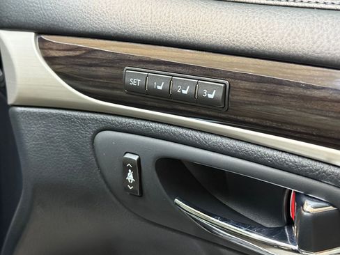 Used 2014 Lexus LS 460 AWD image 51