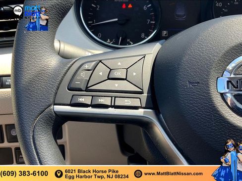 Used 2020 Nissan Rogue Sport SV AWD/4WD image 16