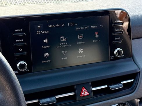 New 2026 Kia Seltos LX image 9