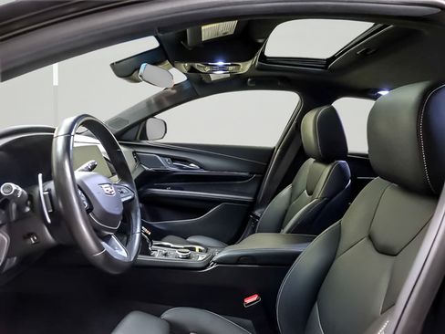 Used 2022 Cadillac CT4 V Blackwing w/ Driver Assist Package RWD image 9