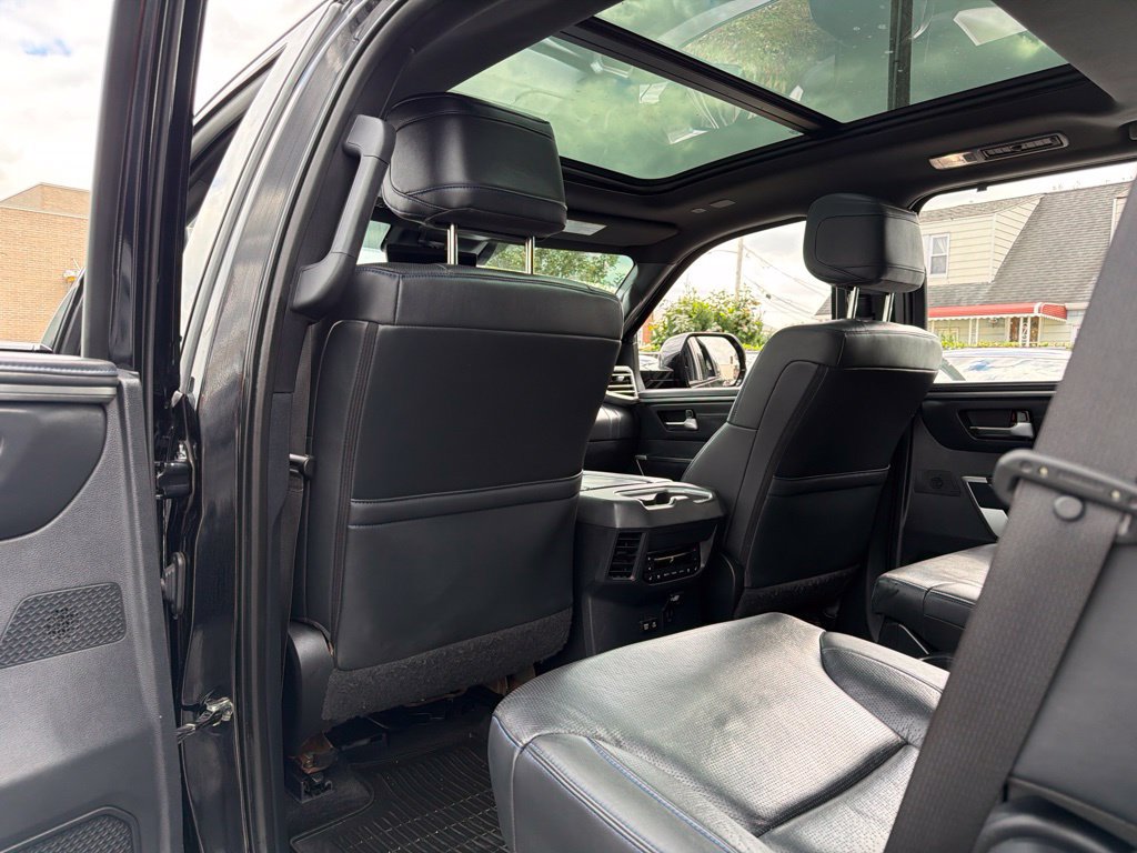 Used 2023 Toyota Sequoia Platinum AWD/4WD image 36