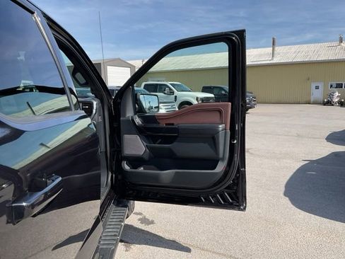 Used 2021 Ford F150 Lariat w/ Equipment Group 502A High AWD/4WD image 41