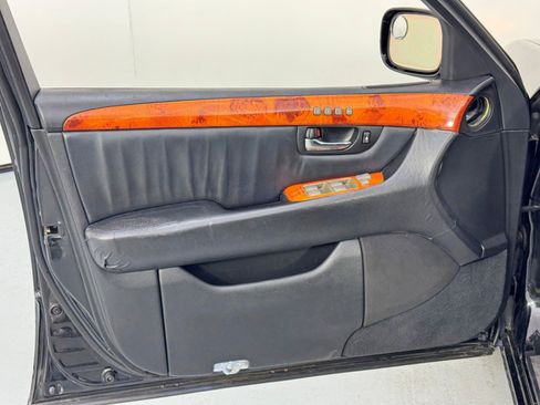 Used 2005 Lexus LS 430 image 35