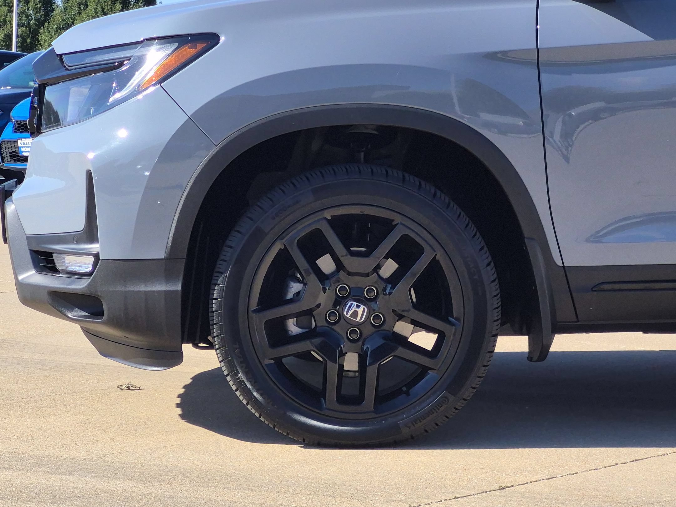 Used 2024 Honda Passport Black Edition image 32