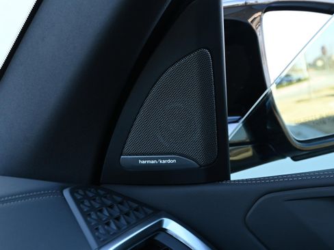 New 2026 BMW X5 M60i image 24