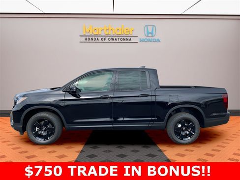 New 2026 Honda Ridgeline Black Edition image 2
