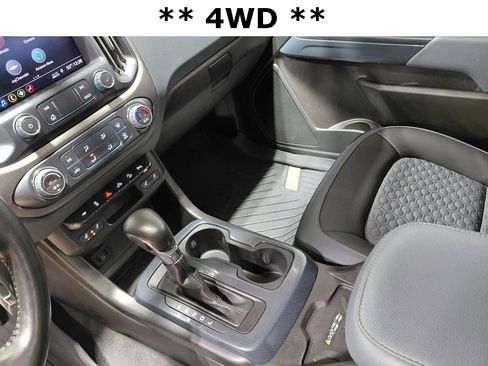 Used 2022 Chevrolet Colorado Z71 image 4