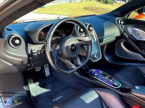 Used 2023 McLaren GT image 14