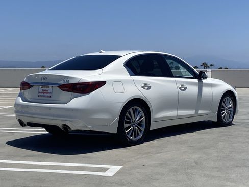 Used 2023 INFINITI Q50 Luxe w/ Cargo Package RWD image 3