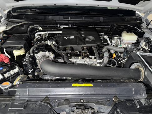 Used 2022 Nissan Frontier SV AWD/4WD image 31