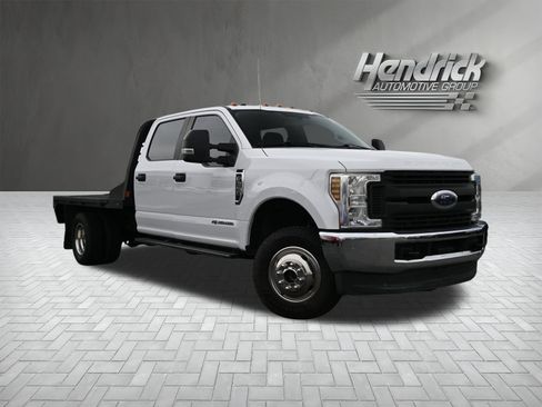 Used 2019 Ford F350 XL w/ Power Equipment Group image 2